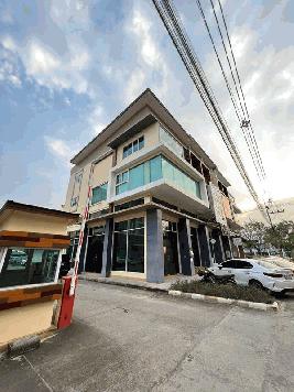 ให้เช่า/ขาย อาคารพาณิชย์ทำเลทอง กรีน พลัส มอลล์ 3 ในโครงการบิสิเนสพาร์ค เชียงใหม่